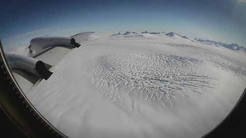 格陵兰岛的冰原地层学