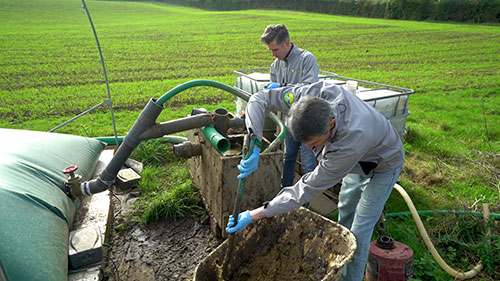 畜禽粪便转化成沼气和肥料