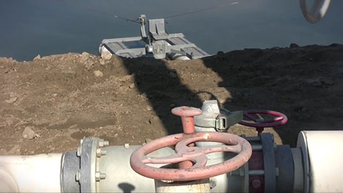 加州Diego Farms奶牛场的地下滴灌运作