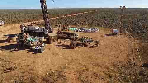 航空电磁数据——探测矿产和地下水资源