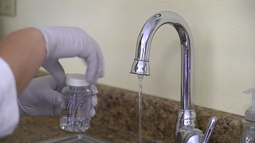 如何进行饮用水采样