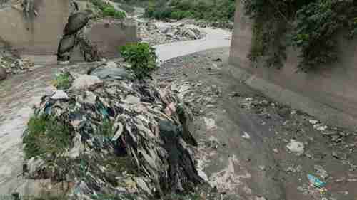 水源中塑料污染的净化