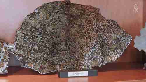 一位陨石收藏者