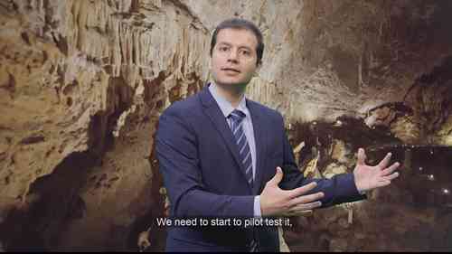 海洋绿氢生产：氢气储存