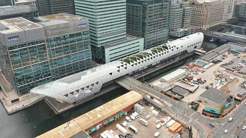 英国伦敦金丝雀码头站