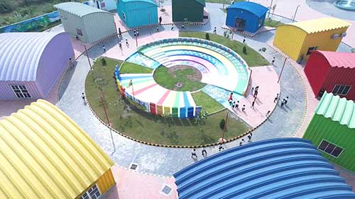 色彩缤纷的印度幼儿园