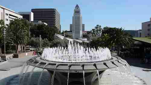 美国洛杉矶大公园的水晶喷泉