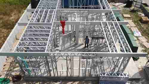 轻型钢结构房屋施工