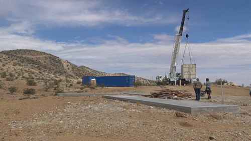 搭建集装箱房屋 2