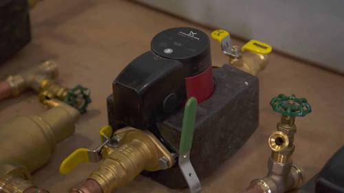 贮热式采暖系统