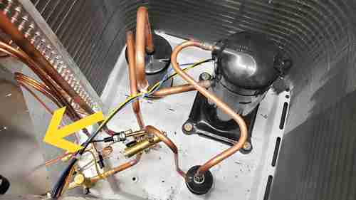 热泵中的换向阀