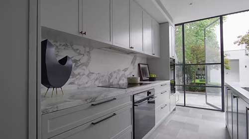 澳洲美宅：为四口之家设计的现代排屋