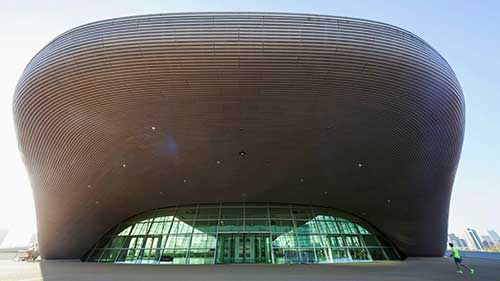 扎哈·哈迪德：描绘未来