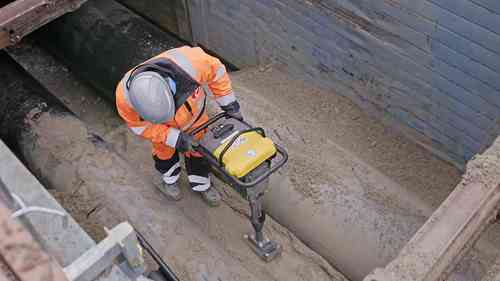 土壤与路面压实