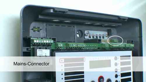 传统火灾报警盘 2