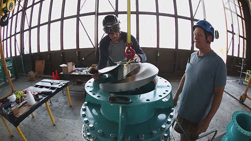 水轮发电机安装