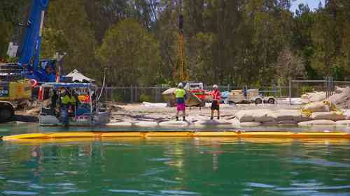 麦格里湖湖岸的修复工程
