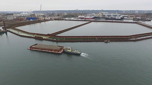 兰德尔礁有害沉积物清理1