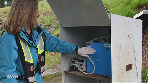 使用CFC搜集悬浮沉积物