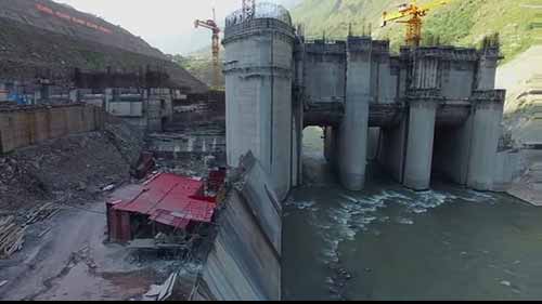 尼兰·杰赫勒姆水电站2