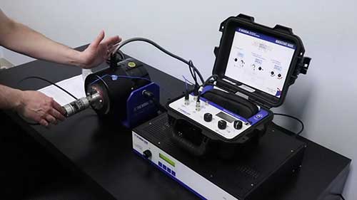 动圈式速度传感器校准