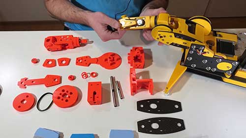 六自由度机械臂 02