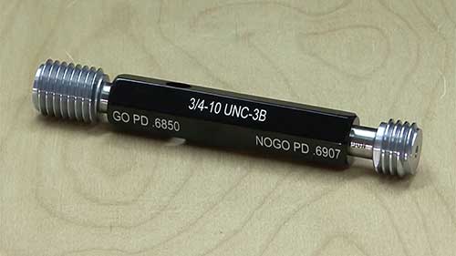 如何使用螺纹塞规