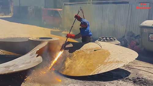 推进器的生产与组装