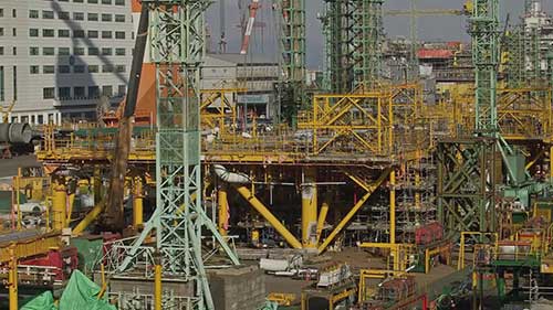 大型浮式液化天然气船Prelude的建造2