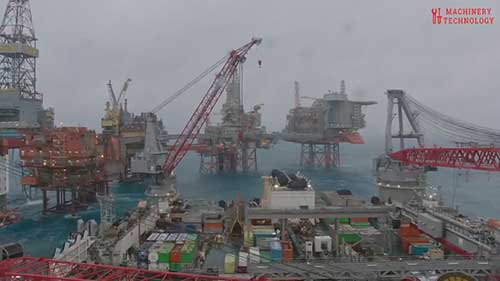 起重机船Pioneering Spirit