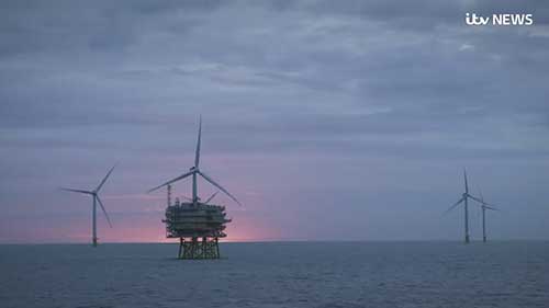 大型海上风电场首次发电