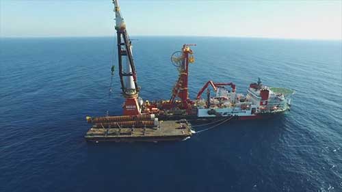 大型浮式液化天然气船Prelude的建造8