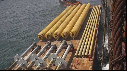 立柱式平台的运输及安装