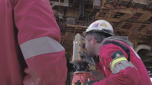 布伦特油田钻井平台拆除及运输1