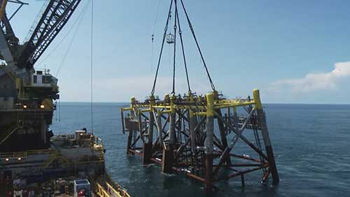 墨西哥国家石油公司Ayatsil C平台导管架安装