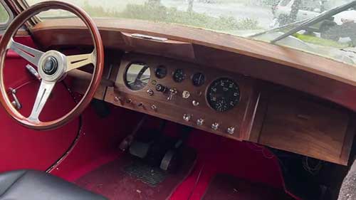 升级木质仪表板