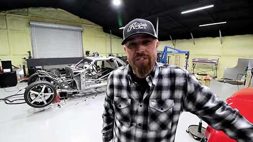 改装汽车仪表板