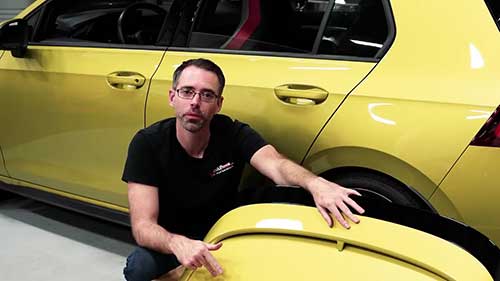 大众高尔夫尾翼安装