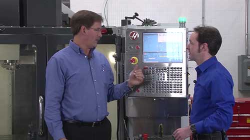 如何将刀具装入机床主轴