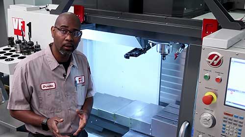 更换机床X轴防护罩