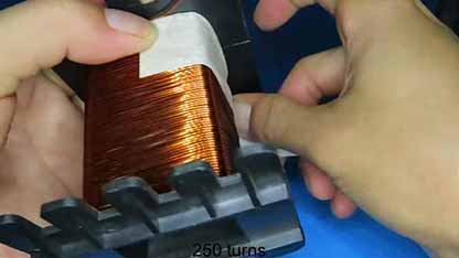 使用变压器的铁氧体磁芯制作逆变器