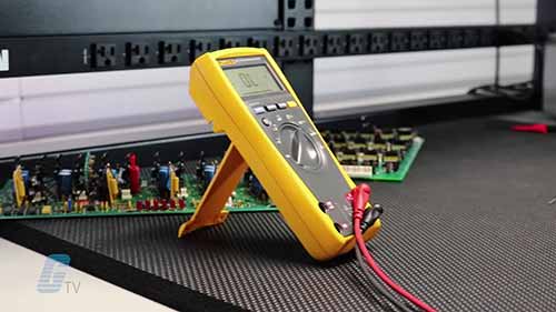 测试齐纳二极管