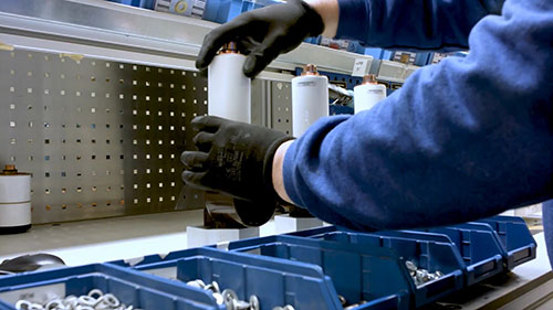 互感器装配过程