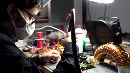 电动汽车无线充电