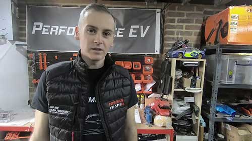 安装电动真空泵