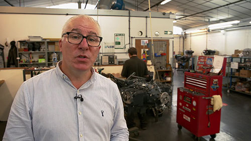 莱康明发动机维修车间