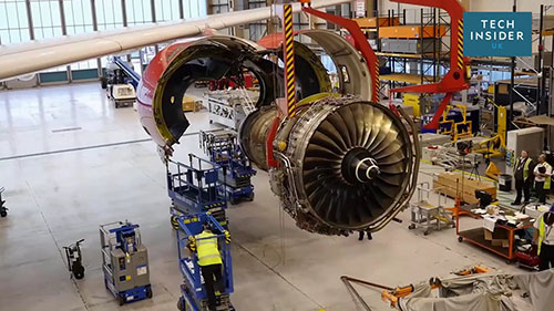 如何更换飞机发动机