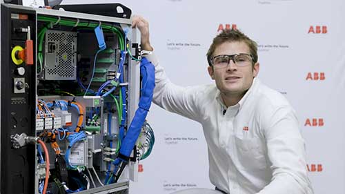 IRC5控制器：上级停止