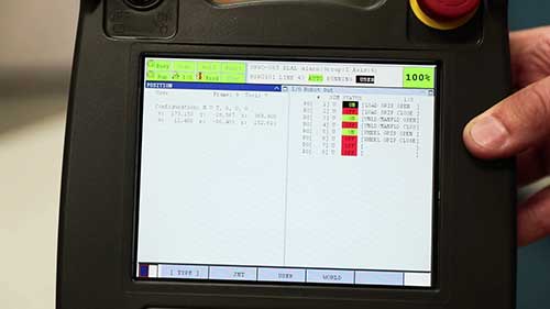 如何更换FANUC机器人电池