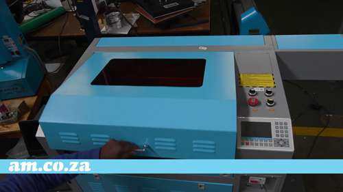 小型激光雕刻机的装配